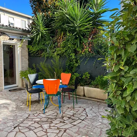 Сasa de vacaciones Orchidea Viareggio